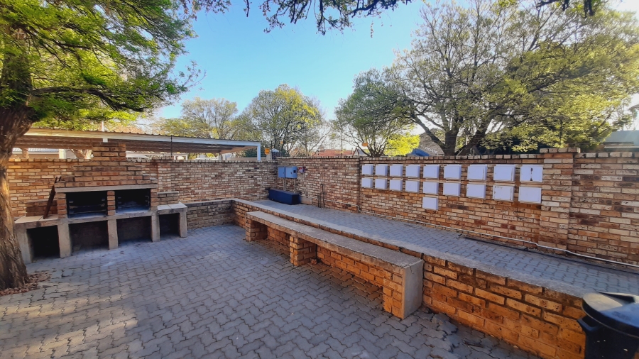 To Let 1 Bedroom Property for Rent in Potchefstroom North West